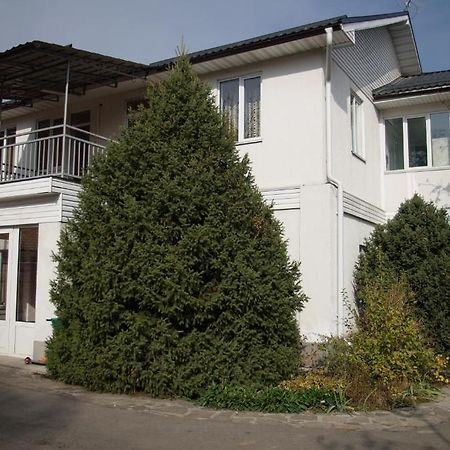 Guest House On Sadovaya Almaty Exterior photo