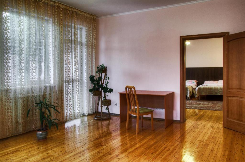Guest House On Sadovaya Almaty Room photo